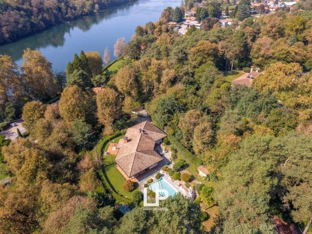 Villa Indipendente in vendita a Oneda, Sesto Calende