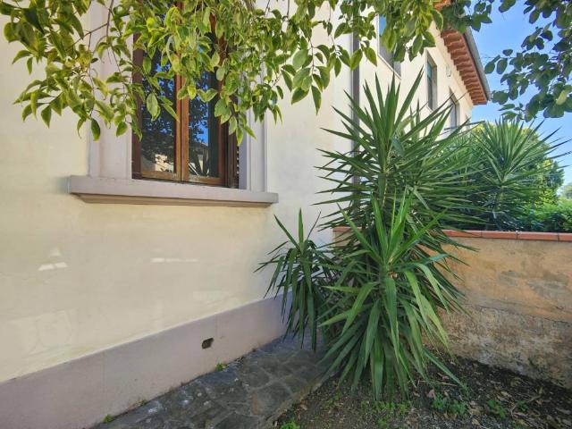 Villa Indipendente in vendita a Querceto, Sesto Fiorentino