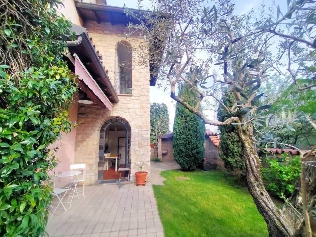Villa Indipendente in vendita a Zona Omogenea Milano Nord, Sesto San Giovanni
