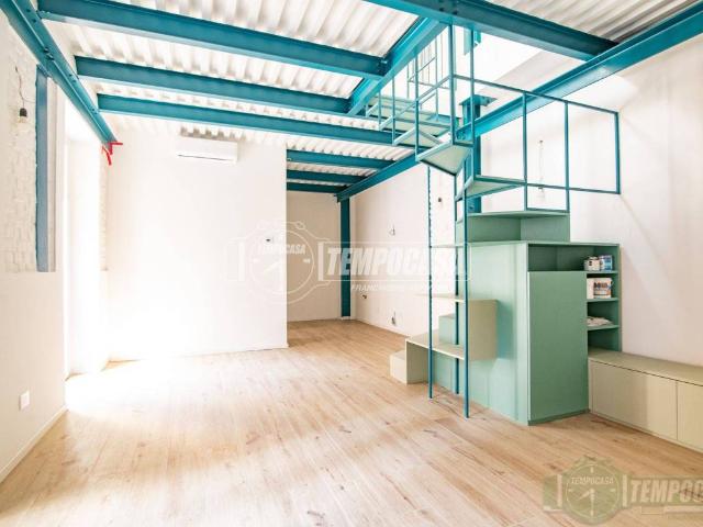 Villa Indipendente in vendita a Zona Omogenea Milano Nord, Sesto San Giovanni