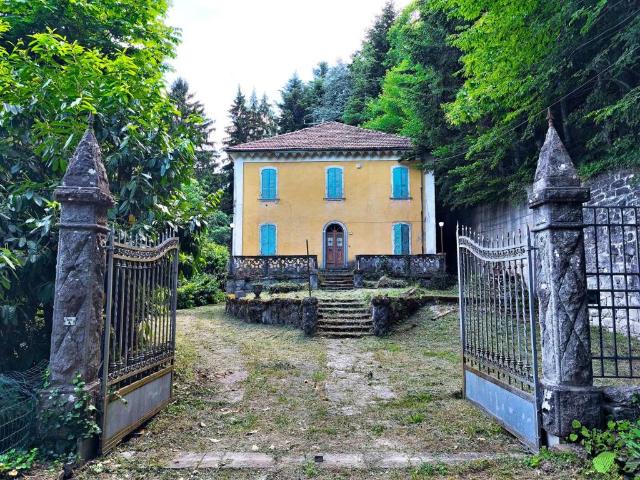 Villa Indipendente in vendita a Unione dei comuni del Frignano, Sestola