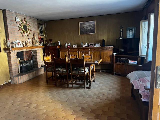 Villa Indipendente in vendita a Unione dei comuni del Frignano, Sestola