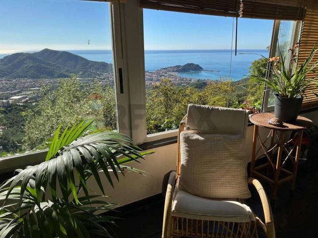 Villa Indipendente in vendita a San Bernardo, Sestri Levante