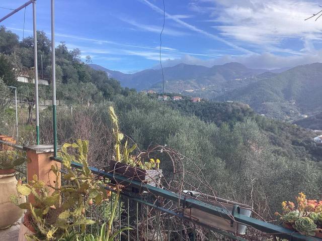 Villa Indipendente in vendita a San Bernardo, Sestri Levante