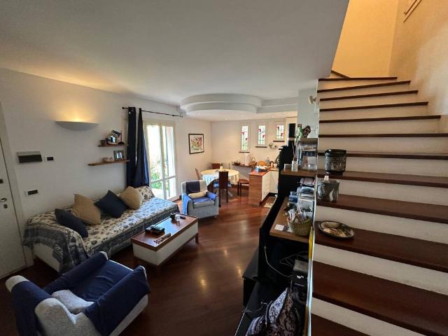Villa Indipendente in vendita a Sestri Levante, Liguria