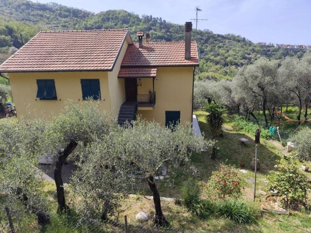 Villa Indipendente in vendita a Sestri Levante, Liguria