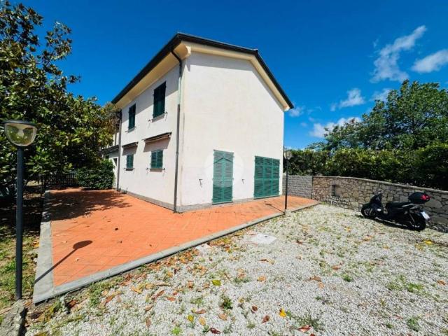 Villa Indipendente in vendita a Casarza Ligure, Liguria