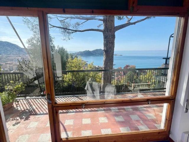 Villa Indipendente in vendita a Sestri Levante, Liguria