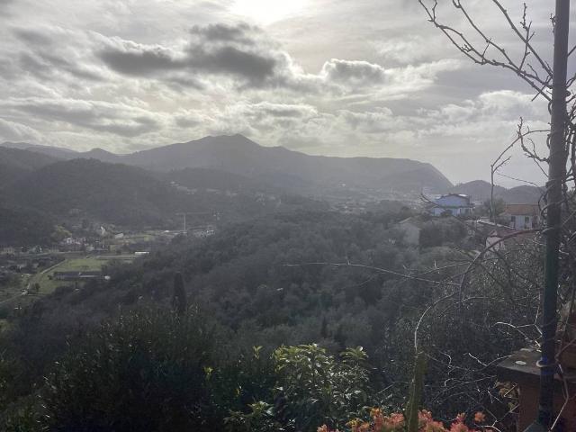 Villa Indipendente in vendita a San Bernardo, Sestri Levante