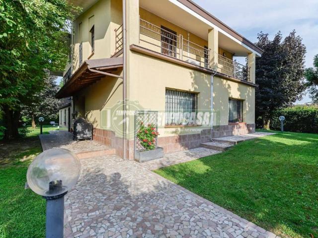 Villa Indipendente in vendita a Settala, Lombardia