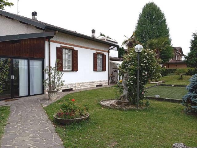 Villa Indipendente in vendita a Settala, Lombardia