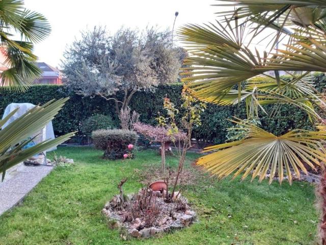 Villa Schiera in vendita a Seguro, Settimo Milanese