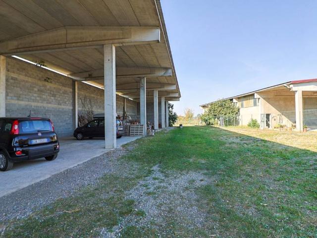 Villa Indipendente in vendita a Mezzi Po, Settimo Torinese
