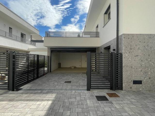 Villa Indipendente in vendita a Altopiano di Seveso, Seveso