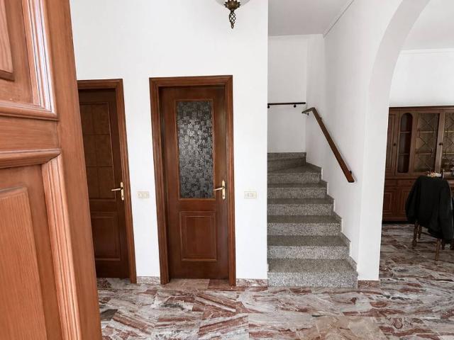 Villa Indipendente in vendita a Altopiano di Seveso, Seveso