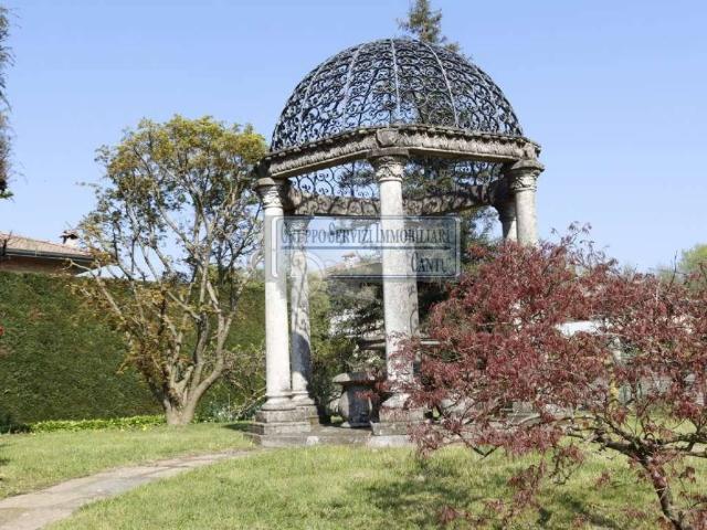 Villa Indipendente in vendita a Seveso, Lombardia