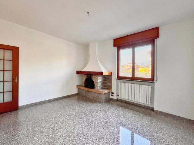 Villa Indipendente in vendita a Seveso, Lombardia