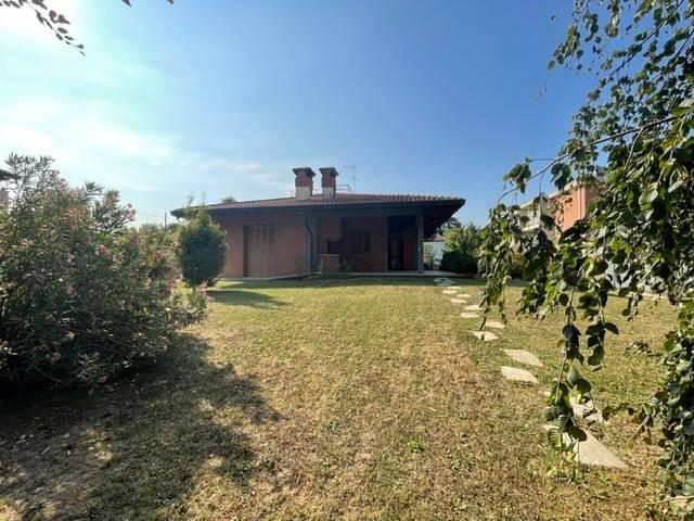Villa Indipendente in vendita a Altopiano di Seveso, Seveso