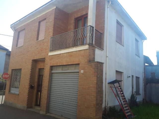 Villa Indipendente in vendita a Piemonte, Alessandria