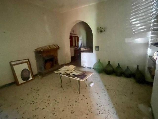 Villa Indipendente in vendita a Bassiano, Lazio