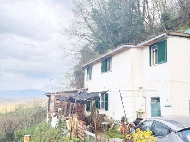 Villa Indipendente in vendita a Sgurgola, Lazio