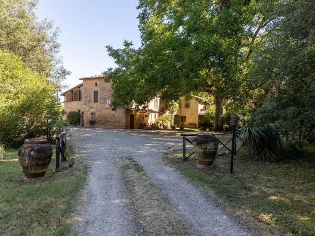 Villa Indipendente in vendita a Siena, Toscana