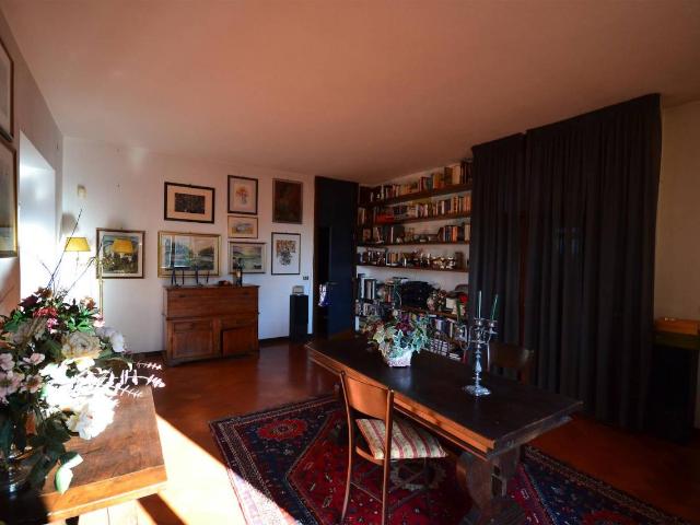 Villa Indipendente in vendita a Siena, Toscana