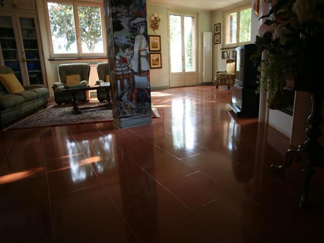 Villa Indipendente in vendita a Contrada di Valdimontone, Siena