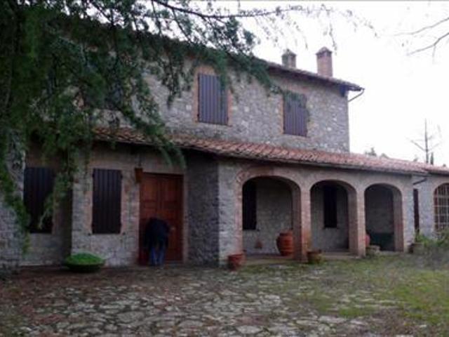 Villa Indipendente in vendita a Contrada della Civetta, Siena