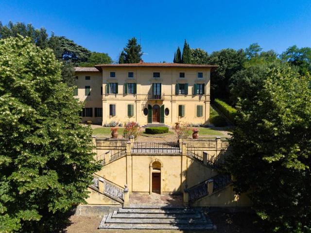 Villa Indipendente in vendita a Siena, Toscana
