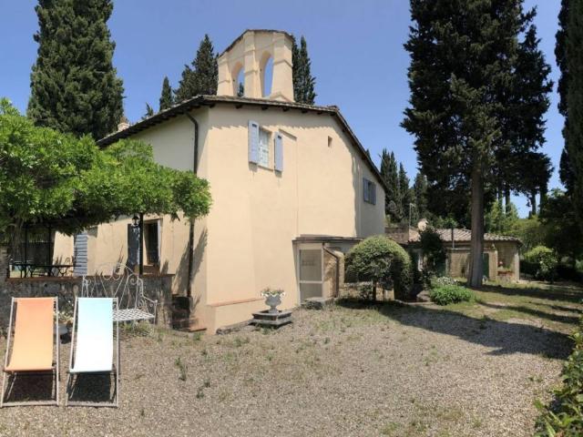 Villa Indipendente in vendita a Contrada della Civetta, Siena