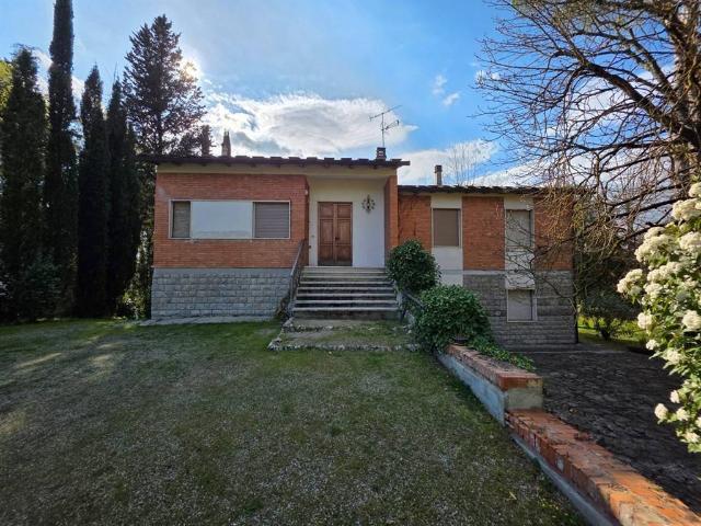 Villa Indipendente in vendita a Siena, Toscana