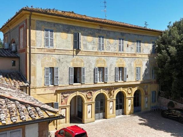 Villa Indipendente in vendita a Siena, Toscana