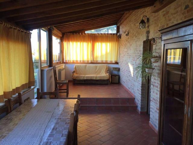 Villa Indipendente in vendita a Monastero, Siena