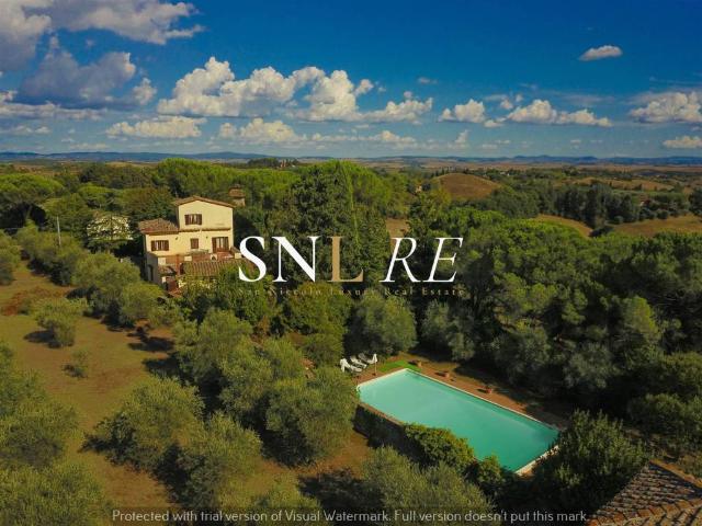 Villa Indipendente in vendita a Due Ponti, Siena