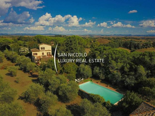 Villa Indipendente in vendita a Due Ponti, Siena