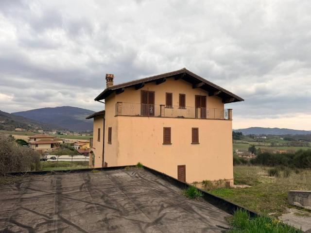 Villa Indipendente in vendita a Giacconale, Sigillo