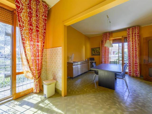 Villa Indipendente in vendita a Signa, Toscana