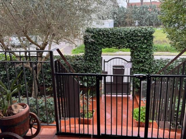 Villa Indipendente in vendita a Signa, Toscana