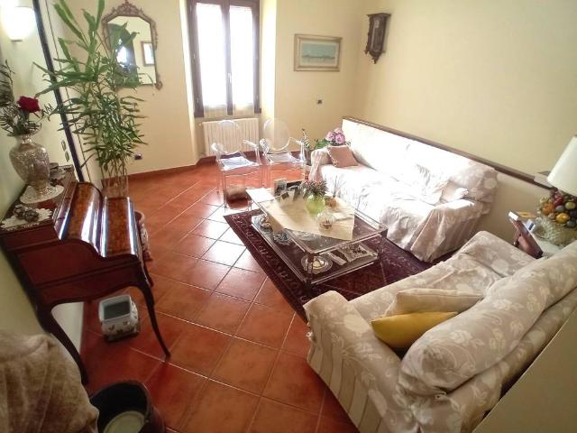 Villa Indipendente in vendita a Signa, Toscana