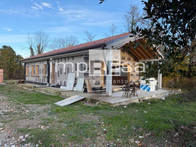 Villa Indipendente in vendita a Silea, Veneto