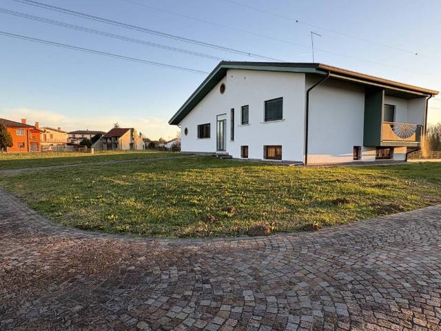 Villa Indipendente in vendita a Canton, Silea