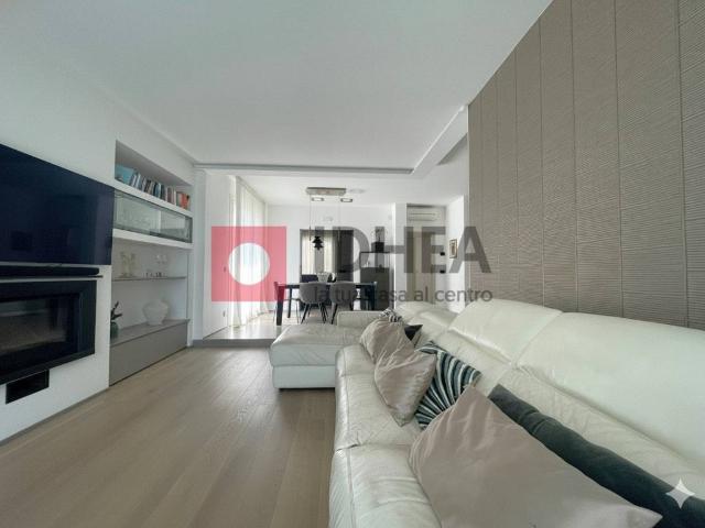 Villa Indipendente in vendita a Lanzago, Silea