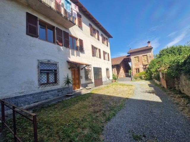 Villa Indipendente in vendita a Piemonte, Alessandria