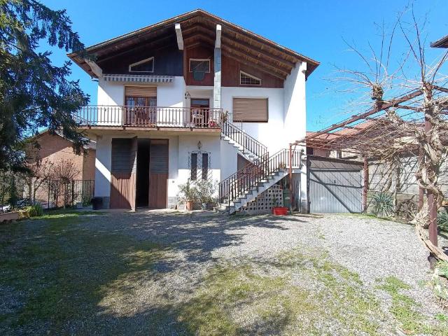Villa Indipendente in vendita a Piemonte, Alessandria