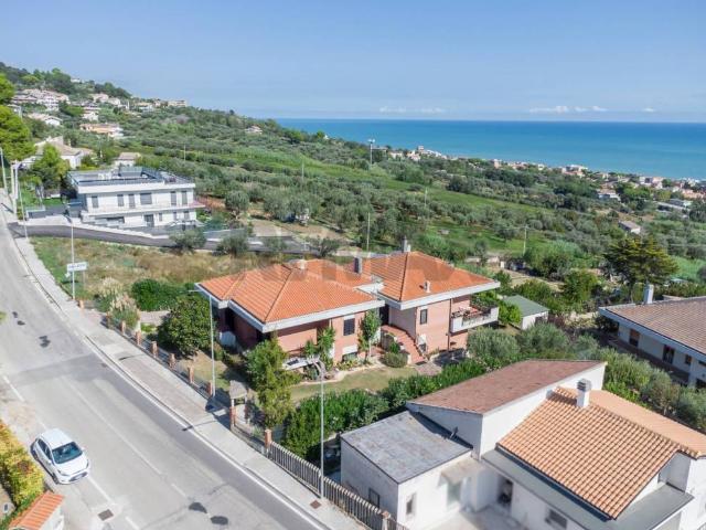 Villa Indipendente in vendita a San Silvestre, Silvi
