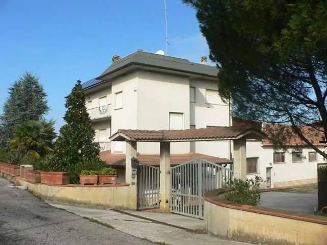 Villa Indipendente in vendita a Pieve Di Sinalunga, Toscana