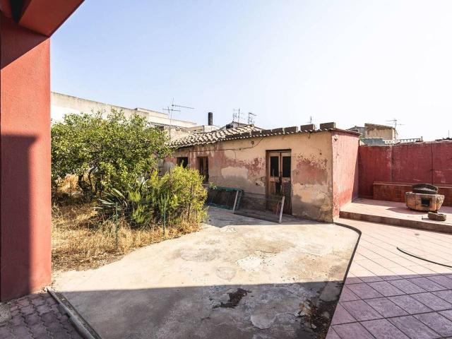 Villa Indipendente in vendita a Sinnai, Sardigna/Sardegna
