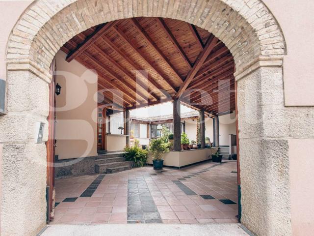 Villa Indipendente in vendita a Sinnai, Sardigna/Sardegna