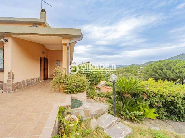 Villa Indipendente in vendita a Sinnai, Sardigna/Sardegna